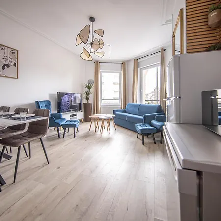 Blue Chic Experience - Moderne & Confort - Wifi Et Parking - Familles Bienvenues - Elite Premium Services Apartment *