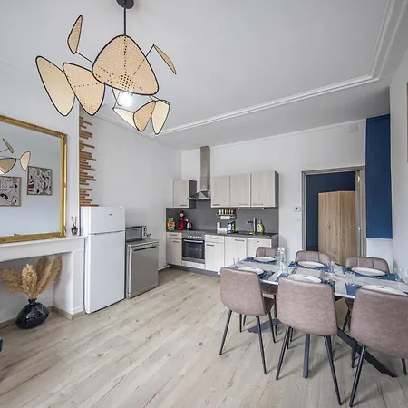 Blue Chic Experience - Moderne & Confort - Wifi Et Parking - Familles Bienvenues - Elite Premium Services * Nancy